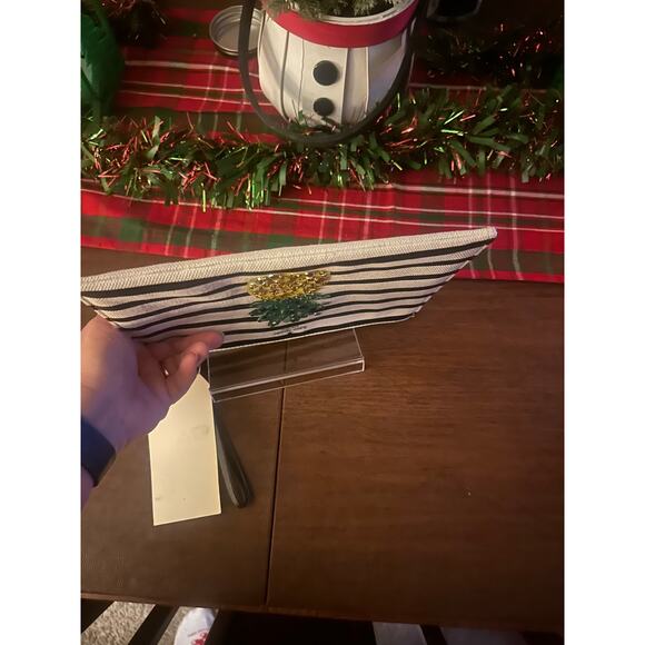 Kate Spade New York By The Pool Embellished Pineapple Medium Bella Wristlet - Picture 11 of 11